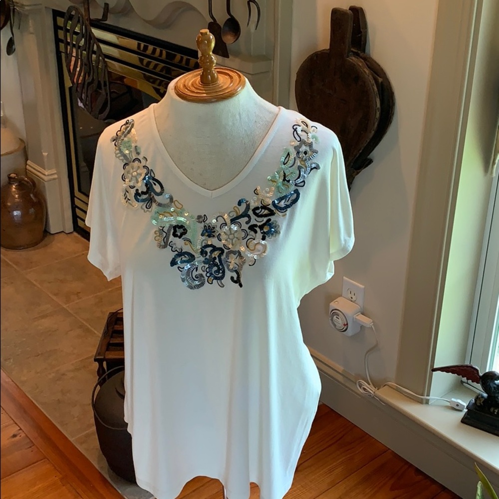 Charter Club Embellished Tee Large